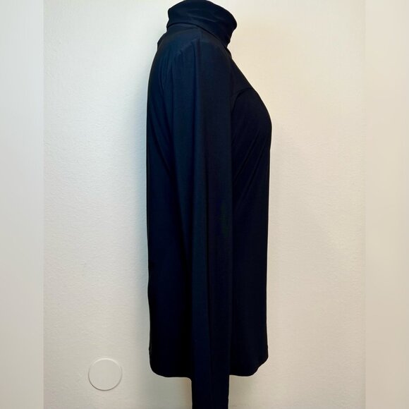 SUZIE IN THE CITY Black Long Sleeve Stretchy Turtleneck Top Size Medium - Picture 3 of 7